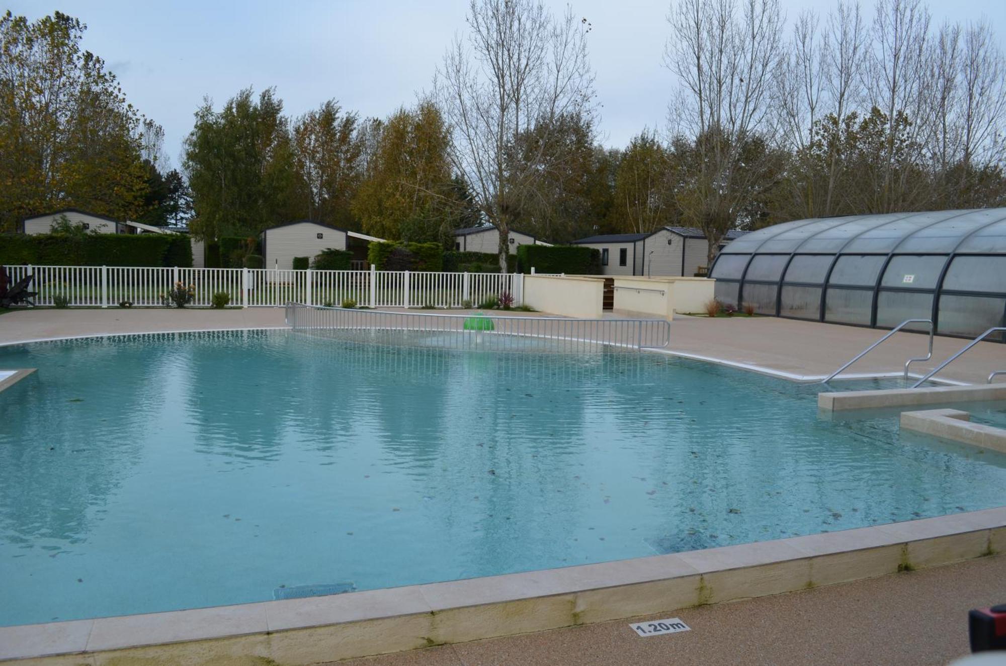 מלון וויסטרהאם Riva Bella Chez Caraphou מראה חיצוני תמונה